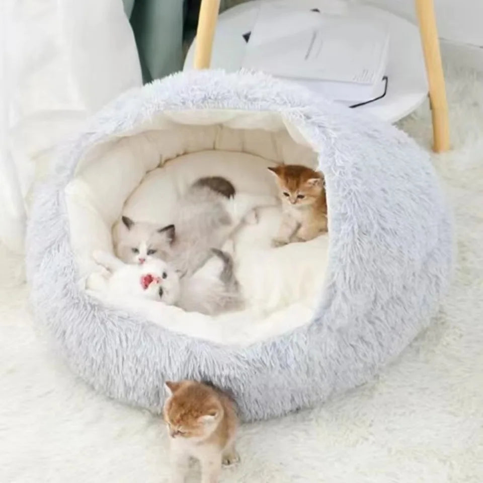 Round Cat Bed Winter