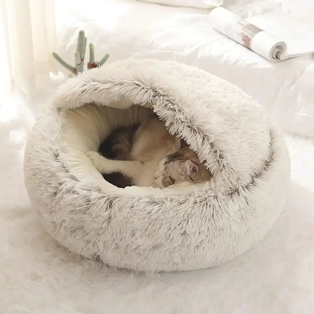 Round Cat Bed Winter